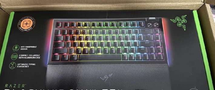 雷蛇机械键盘，游戏与办公的完美结合